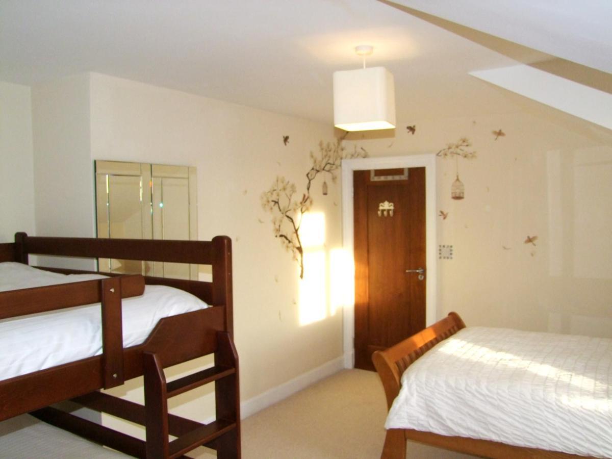 Glendalough Scenery Farmhouse 朗德伍德 外观 照片